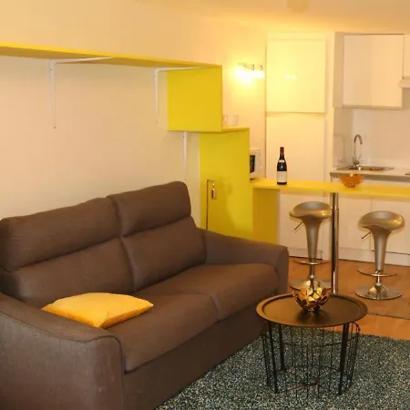 Apartment Sweethome - Theatre *